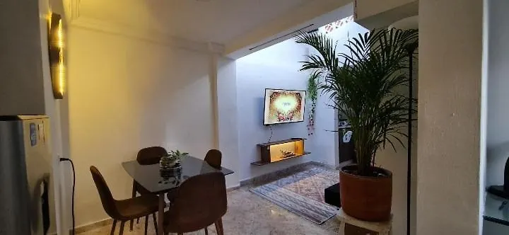 Apartment Alojamiento Entero A 800Metros Estacion Poblado Medellín